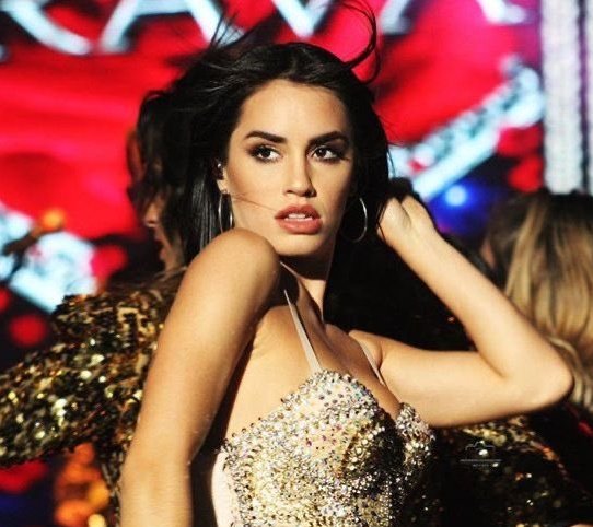valexlp's tweet photo. LALI es la PRIMERA y UNICA ARGENTINA en estar nominada a los Latín Music Awards llegando a estar al nivel de estrellas con mucha trayectoria y repercusión mencionadas en la imagen solo necesitamos un retwitt y ella les llevará el premio a casa🇦🇷🇦🇷
Lali #ArtistaSocial #LatinAMAs https://t.co/IUWouQvYTa