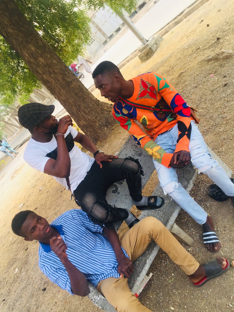 WearsAde's tweet photo. It been a while
#schoollife https://t.co/cSFDZQRlCH
