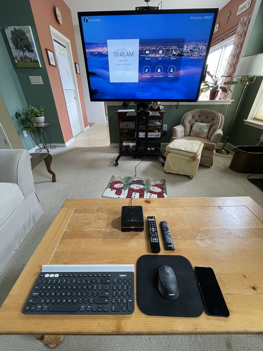 Used my demo to Set up a space for my lovely wife to join a #zoom baby shower this afternoon without sitting at her computer or desk. #benq #duoboard <a href="/BenQAmerica/">BenQ North America</a> <a href="/Zoom/">Zoom</a> <a href="/Logitech/">Logitech</a>