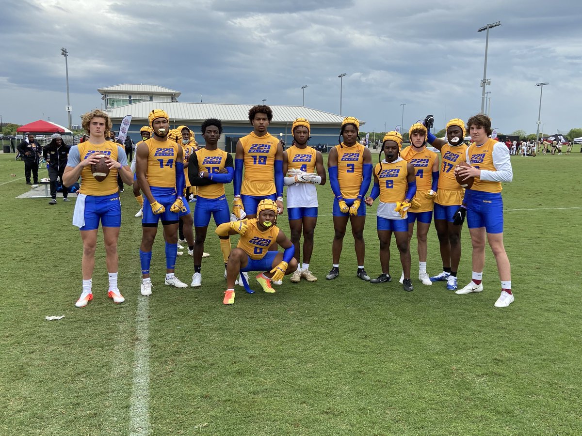 Dixie HS Football Report (@dixiereport) on Twitter photo The 15U team for <a href="/229Elite7v7/">229 Elite 7v7</a> ... South Georgia... @Truxposur
<a href="/Championship7v7/">Championship 7v7</a>
<a href="/MikeM_Scout/">𝕄𝕚𝕜𝕖 𝕄𝕠𝕣𝕣𝕚𝕤 𝕊𝕣</a> <a href="/DixieReport/">Dixie HS Football Report</a>
<a href="/_RL_Martin/">R.L. Martin</a>
<a href="/fbscout_florida/">Brian Smith</a>
#BattleInTheBay
#Champ7v7 The 15U team for <a href="/229Elite7v7/">229 Elite 7v7</a> ... South Georgia... @Truxposur
<a href="/Championship7v7/">Championship 7v7</a>
<a href="/MikeM_Scout/">𝕄𝕚𝕜𝕖 𝕄𝕠𝕣𝕣𝕚𝕤 𝕊𝕣</a> <a href="/DixieReport/">Dixie HS Football Report</a>
<a href="/_RL_Martin/">R.L. Martin</a>
<a href="/fbscout_florida/">Brian Smith</a>
#BattleInTheBay
#Champ7v7