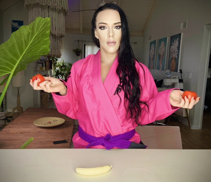 Eat your fruits and vegetables, kiddos. https://t.co/j6MSqgHRzf 🍌🍅  #wmma #mukbang #foodporn #foodfetish<a href="/tag/foodporn"class="tags"><span>#foodporn</span></a><a href="/tag/jiujitsu"class="tags"><span>#jiujitsu</span></a><a href="/tag/dom"class="tags"><span>#dom</span></a><a href="/tag/ballbusting"class="tags"><span>#ballbusting</span></a><a href="/tag/wmma"class="tags"><span>#wmma</span></a><a href="/tag/foodfetish"class="tags"><span>#foodfetish</span></a>