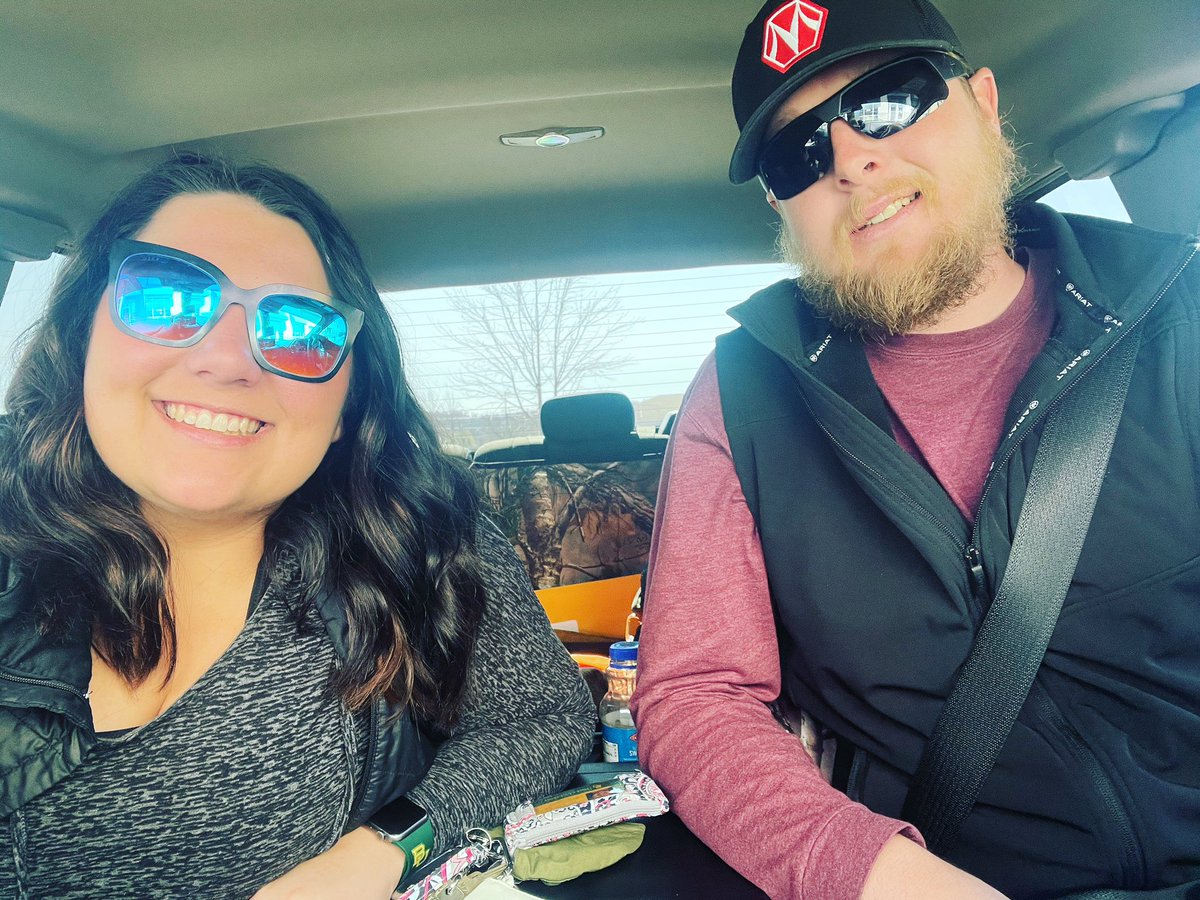 Thankful for you and everything you do for me. I love you forever! 🖤