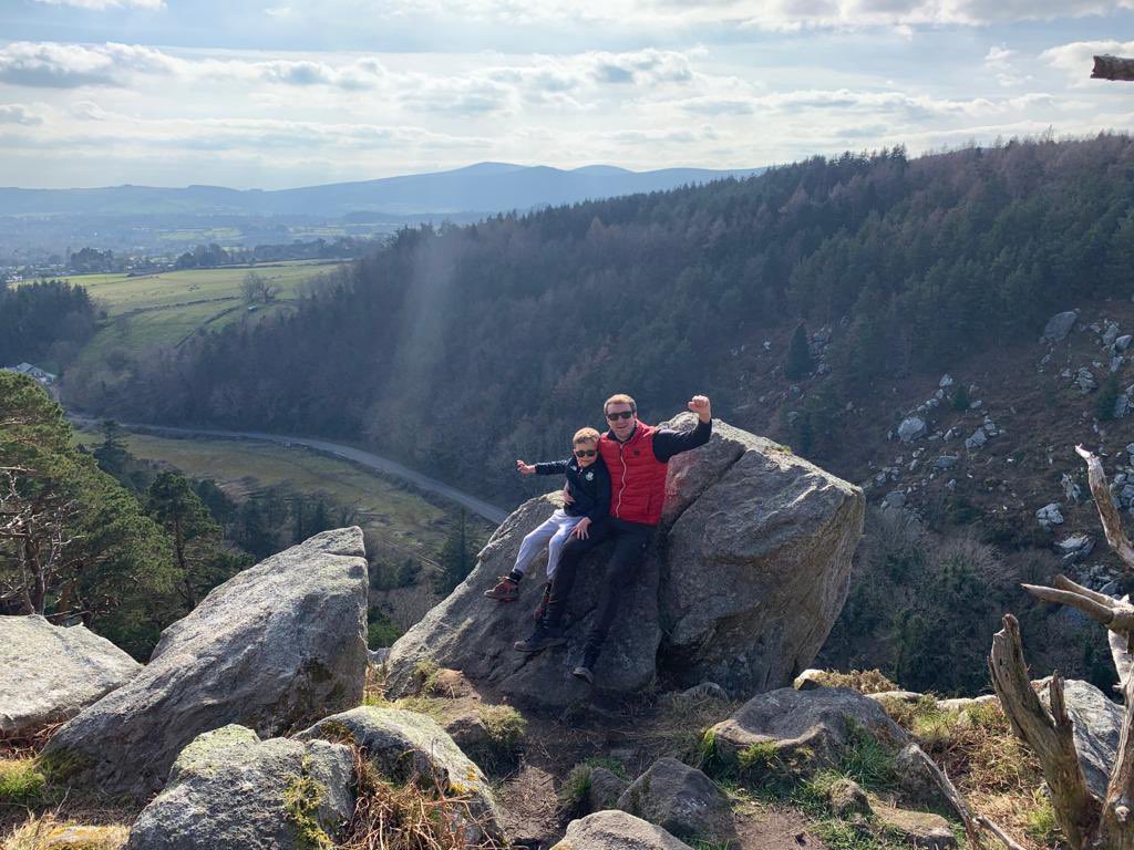 KeithHopkinsDub's tweet photo. Blessed to live where we do, stunning day and the best views #gazing #within5k #wicklowinfrontofus https://t.co/nBiYXqdwNF
