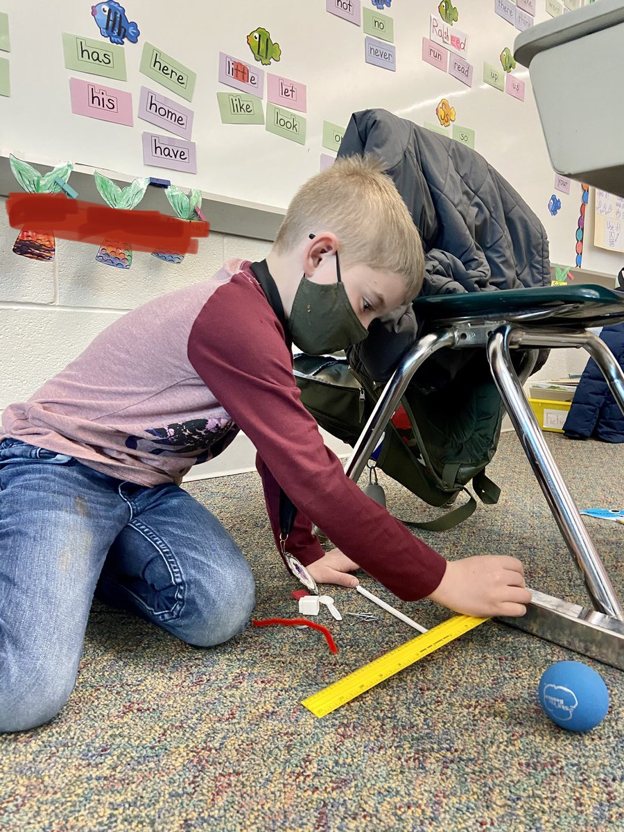 MrsSnyder_read's tweet photo. Working hard in science investigating the properties of solids! Why do some objects roll further?🤷🏻‍♀️ #WilsonSD #WilsonSchlDist  #GVproud https://t.co/3vHnOnJWcQ