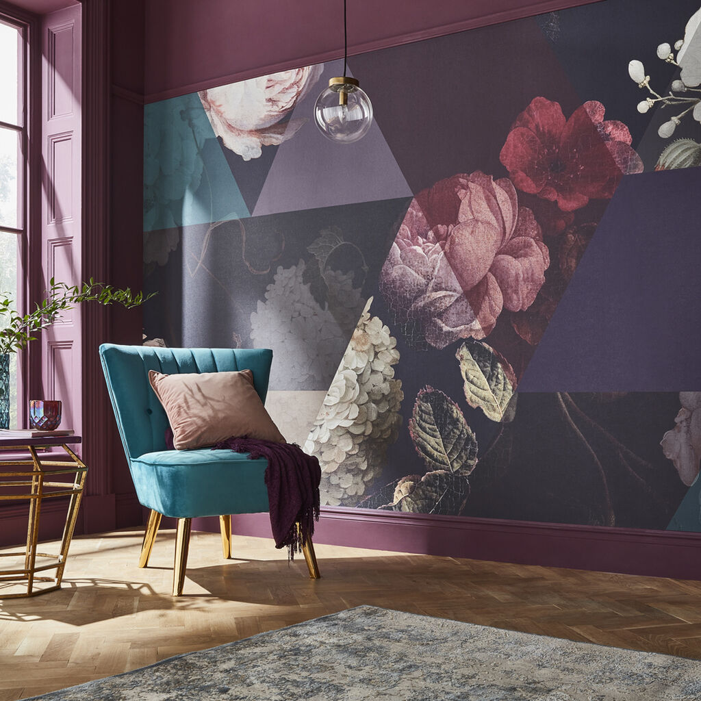 GrahamandBrown's tweet photo. One of our best-selling designs, #Timepiece has been transformed into a beautiful, large-scale mural. Boasting a regal purple hue, with hints of green, mustard and pink, this design celebrates our heritage and innovation perfectly.

#WallpaperoftheYear  #75YearsofGrahamandBrown https://t.co/OZeoWr1y2u