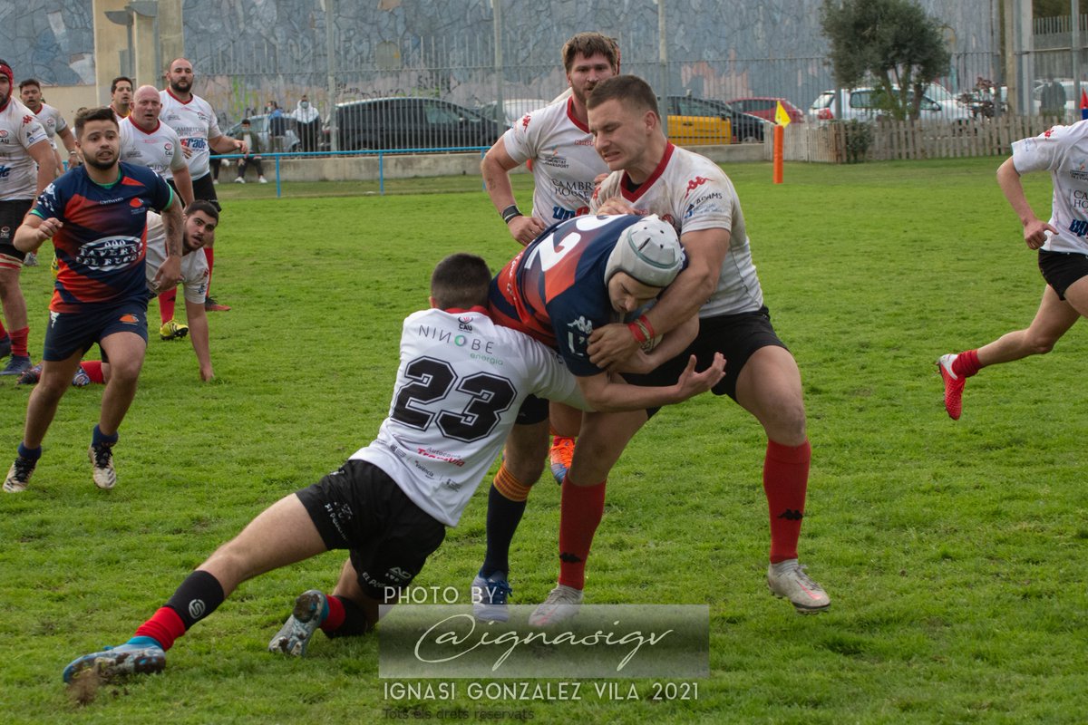 ignasigv's tweet photo. Fotos del partit de #DHB de la @ferugby entre @rclhospitalet i @CaurugbyVLC d' @ignasigv
 a https://t.co/RNI2XHJmTW https://t.co/0AWkx2P9da