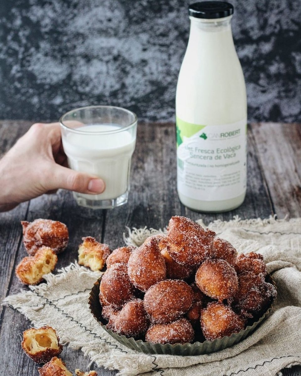 Can Robert Formatgers Artesanals (@canrobertcat) on Twitter photo Quines ganes de menjar un bunyol! 😋😋😋😋 @elsfogons <a href="/fogonscatalans/">Fogons Catalans</a> @gurmetcatalunya <a href="/productorscat/">Productors Catalans</a> <a href="/deProximitat/">Producte Proximitat</a> <a href="/productesterra/">Productes de la Terra</a> #bunyols #bunyolsdequaresma Quines ganes de menjar un bunyol! 😋😋😋😋 @elsfogons <a href="/fogonscatalans/">Fogons Catalans</a> @gurmetcatalunya <a href="/productorscat/">Productors Catalans</a> <a href="/deProximitat/">Producte Proximitat</a> <a href="/productesterra/">Productes de la Terra</a> #bunyols #bunyolsdequaresma