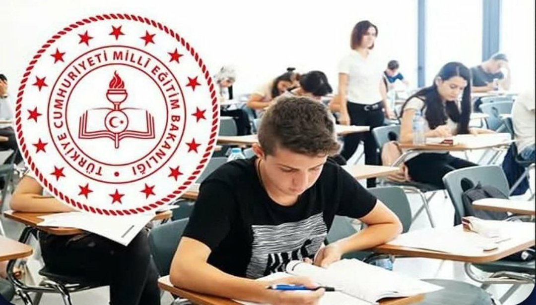 Osmaniyedenhab's tweet photo. Öğrenciler, sınavların iptal olması ve herhangi bir açıklama gelemediği Lise öğrenciler sınavların iptal olması için #SınavınızSandıktaOlacak tagıyla çalışma başlattılar. https://t.co/vF6tFvpd2Y