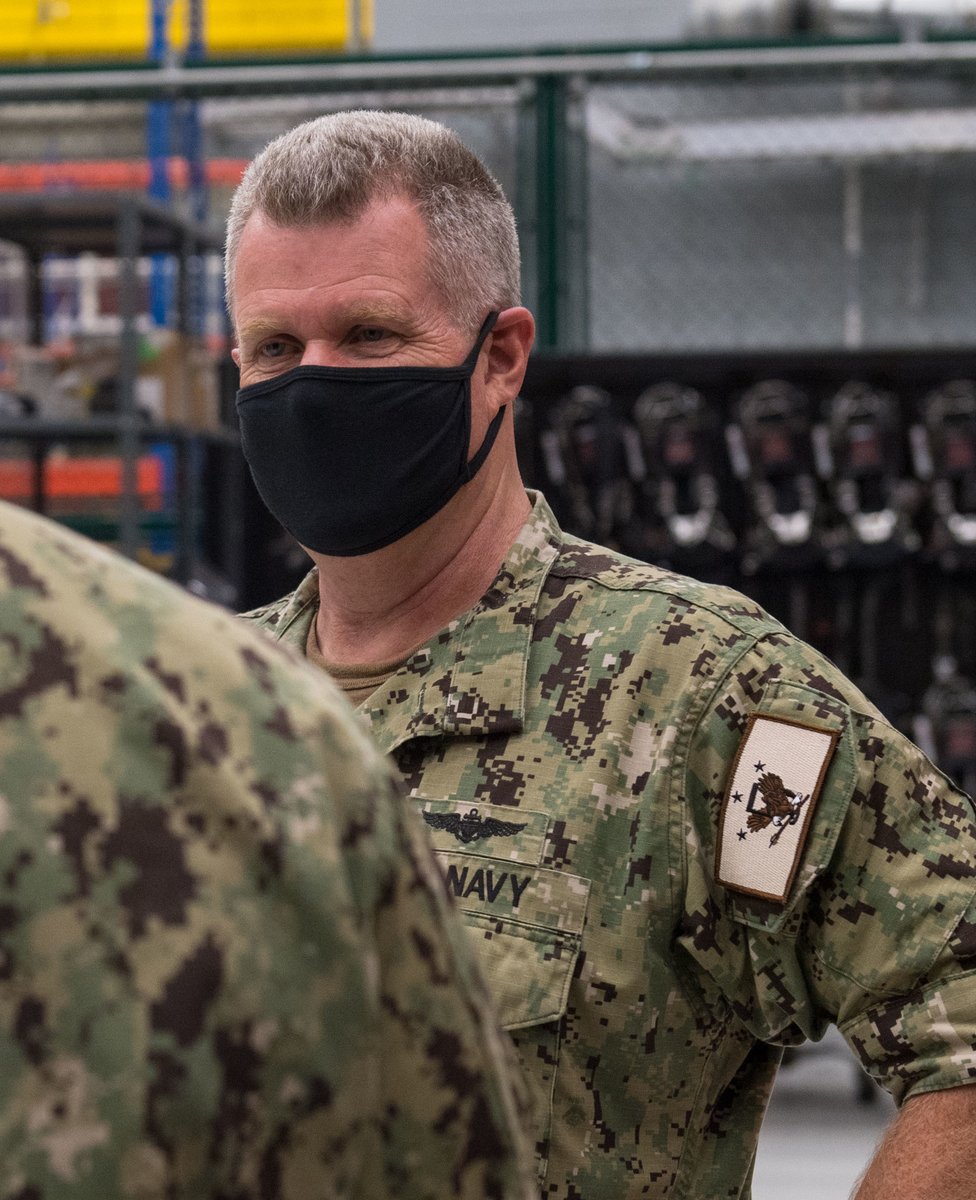 Chris Cavas tweet media