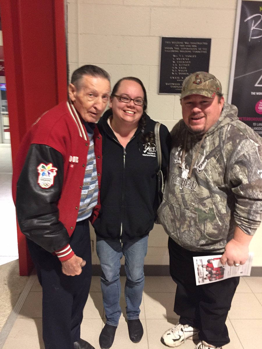 jayceewrendoyle's tweet photo. When you are watching Walter Gretzky’s funeral and you say to your husband I bet the one person watching this that is super heartbroken is @ThatKevinSmith and then a photo of him pops up in the memorial. My thoughts are with you Kevin as well as the Gretzky family. A great man. https://t.co/ATAN58bqKL