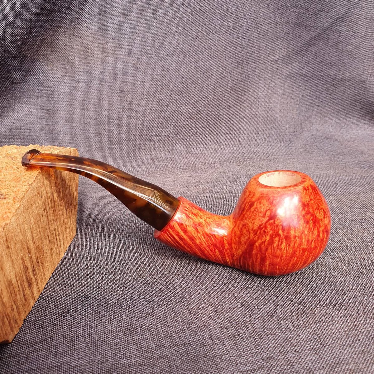 Available/Verfügbar 
uweheidrichpipes.com/Shop

#tabakpfeife #tobaccopipes #tabakpfeifen #Pfeifen #pipes #pipesmoking #Pfeifenraucher #artisanpipes
#handmadepipe #briarart #handmadepipes #pipesmokingcommunity #briarbastards 
#pipetobaccocommunity