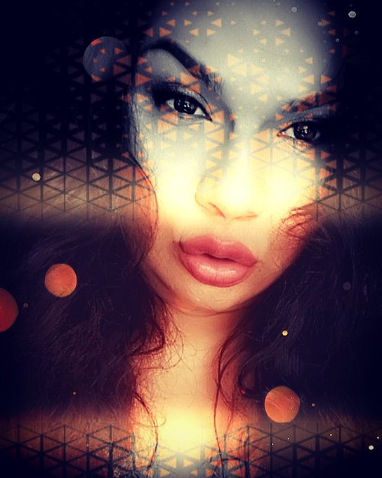 I'm so grateful for my life. Thank you to those who been there for me!💋❤ https://t.co/dZwzN4BaIy