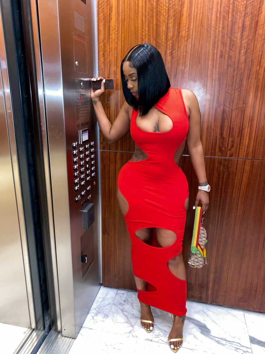 kashdoll's tweet photo. Put it in his face then get ghost I’m on a power trip 👻 https://t.co/sBIX2lYDMl
