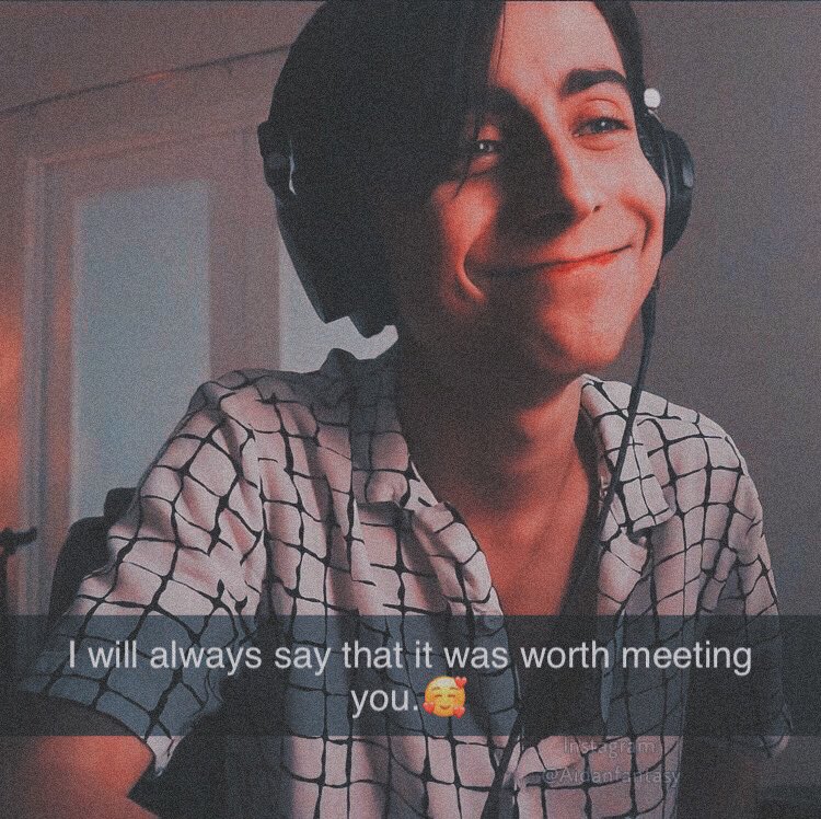 aidanfantasy's tweet photo. Forever @AidanRGallagher 

.
.
.
.
.
.
.
.
.
.
.
.#aidan #aidansarmy #aidangallagher #aidanrgallagher #theumbrellaacademy #aidangallagheredit #umbrellaacademy #numberfive #gallagher #tua #nickyharper #aidangallagheredits #aidangallagherfan #aidanedits #edit #five #fivehargreeves https://t.co/7PkdxeAdF1