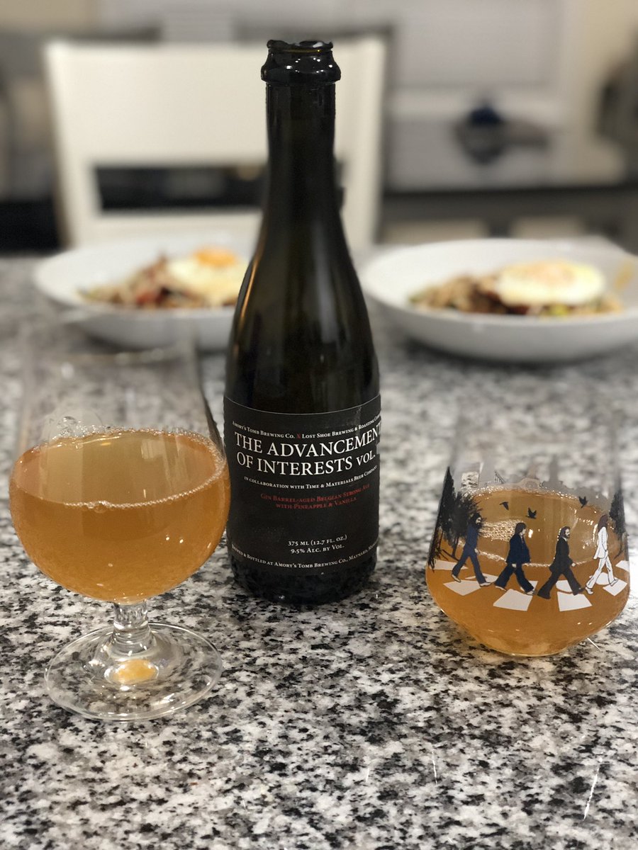 Celebrating #MassBeerWeek with a brewery that has surprised and satisfied so many times in its short time open. Cheers <a href="/LostShoeBrews/">LostShoeBrews</a>.