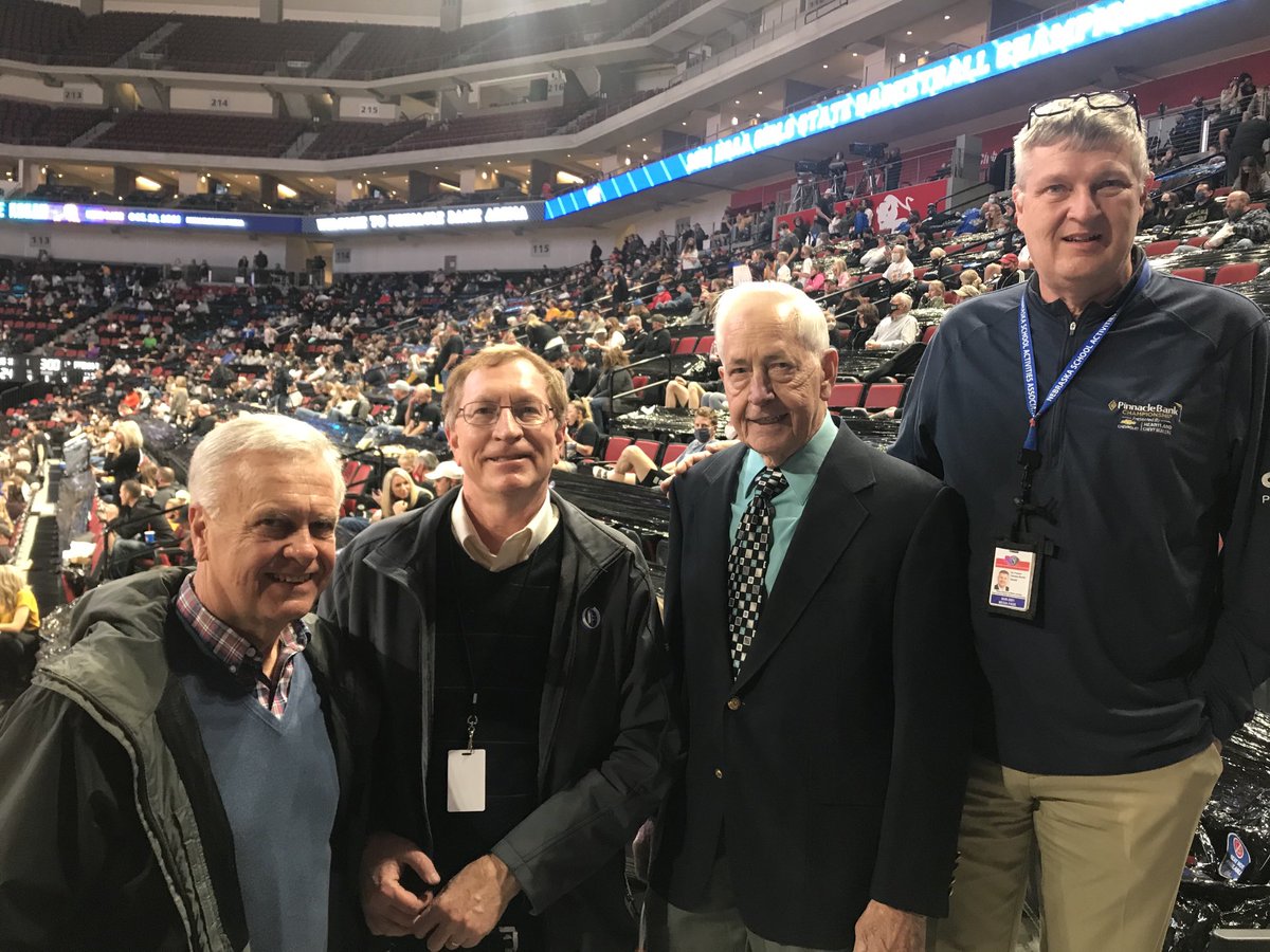 stuOWH's tweet photo. So glad the NSAA honored former OWH prep guru Larry Porter. Former OWH sports editor Steve Sinclair is at far left, then Mike Patterson, Larry and yours truly. ⁦@OWHsports⁩ #nebpreps https://t.co/6ERIrSVaYc