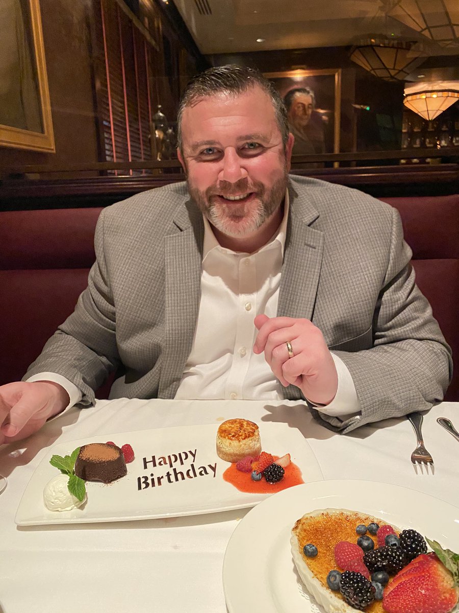 Wishing this guy a very happy birthday!! 🥰😘 <a href="/mrhalbesma/">Drew Halbesma</a>