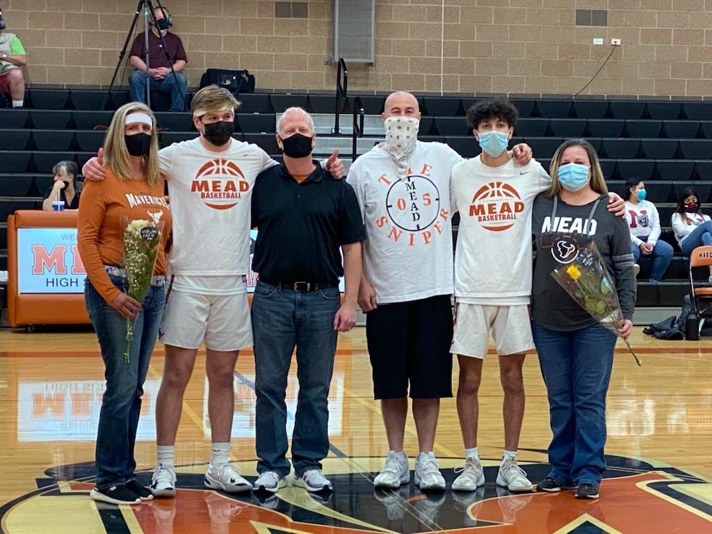 meadbball's tweet photo. Congrats Seniors @PelzelJason @marcus_bellini #notdone https://t.co/mkPaJoneCs