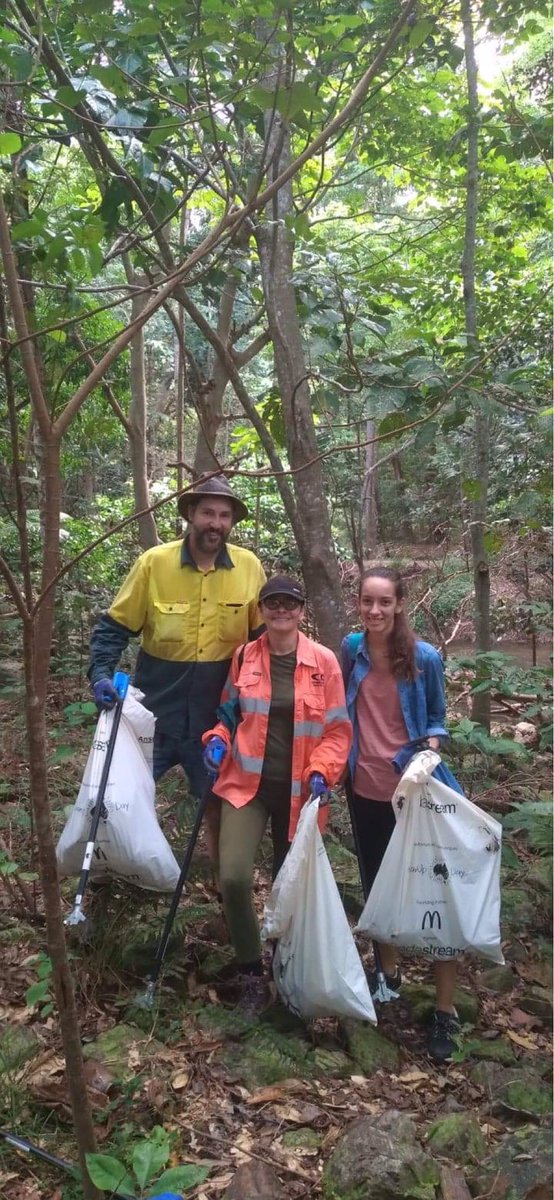 linda_joya's tweet photo. Clean up morning at Radjirr-radjirr 💚 #Treeforce #restorationecology
@Lori_Lach https://t.co/Ii5qcdC1iu