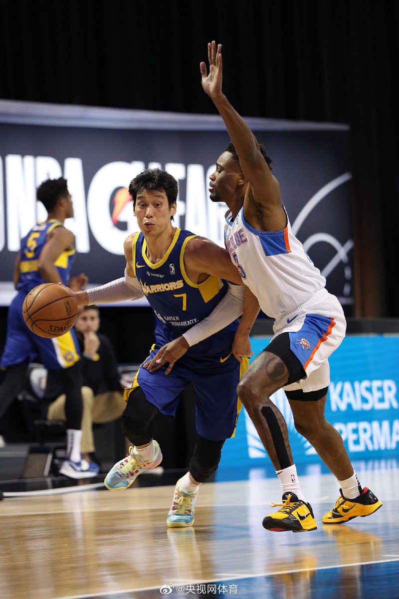 CGTNSportsScene's tweet photo. 26 PTS (5 in OT) ,4 REB, 5 AST 🔥🔥🔥 
Jeremy Lin leads @GLeagueWarriors (11-4) into the G League Playoffs. 
Call him back ! @warriors 
@JLinPortal @BobJLin7 @ScoopB @WarriorNationCP https://t.co/xGsJIyLryP