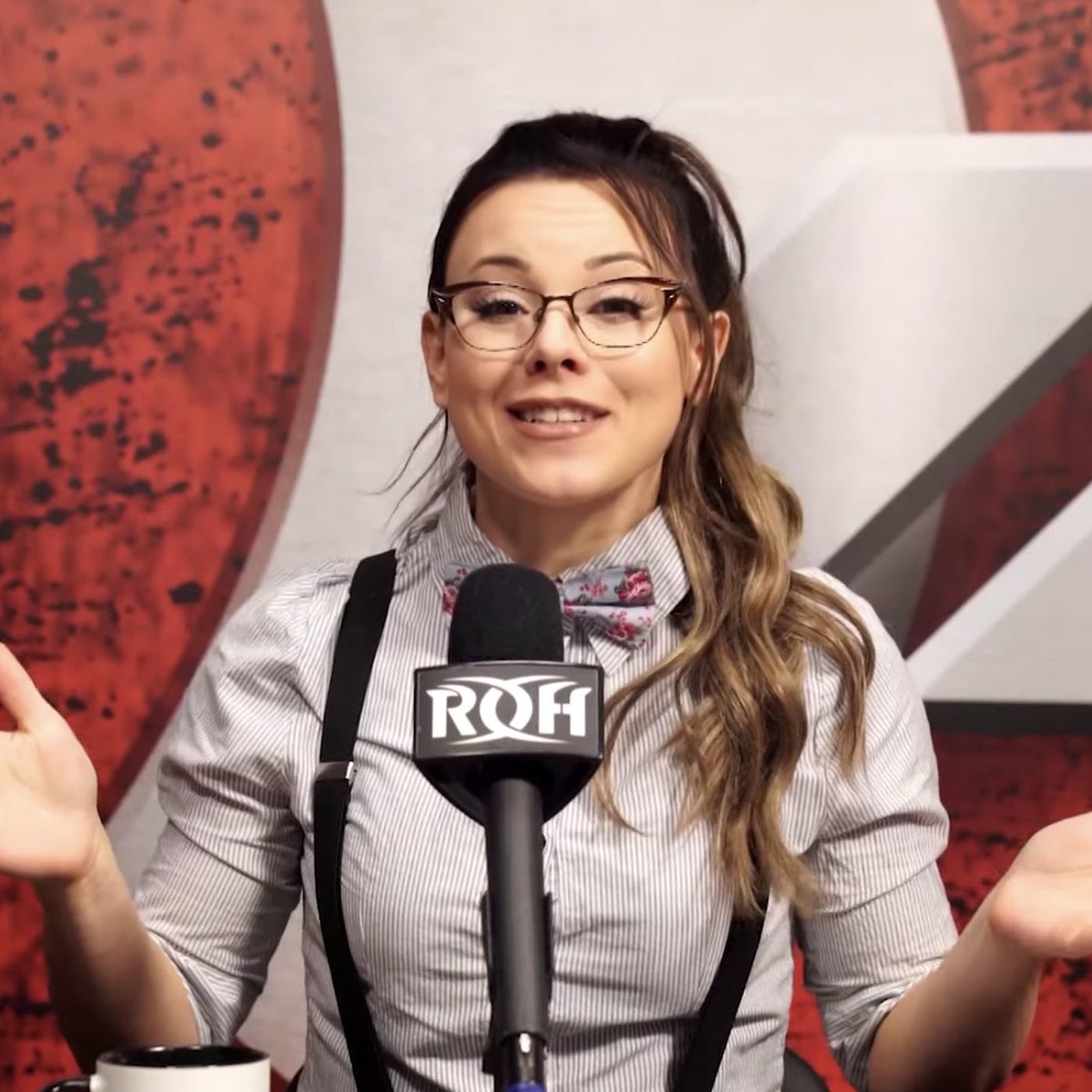 ㅤㅤ

ㅤㅤㅤㅤHi I’m, 𝘘𝘶𝘪𝘯𝘯 𝘔𝘤𝘒𝘢𝘺 and I’m here to update you on everything going on in Ring Of Honor this week!

ㅤ                      ♡︎ + 🔁