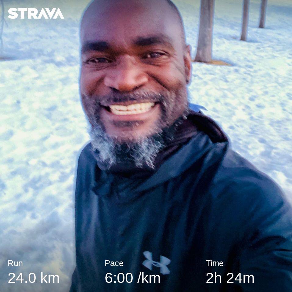 eliasmunshya's tweet photo. Longest distance at 24K
Fastest pace at 6’00”
Personal record for a half-marathon
Personal record for a 20 K
Personal record for a 15 miles
At the pace of 6’00”!
#NaleloTwaleta #pacipanda #ChiwempalaPaTop #toonsetuswangane #ZambiaOMubotu #fitlaw #RunningNaLesa https://t.co/qLgbyY2SLZ