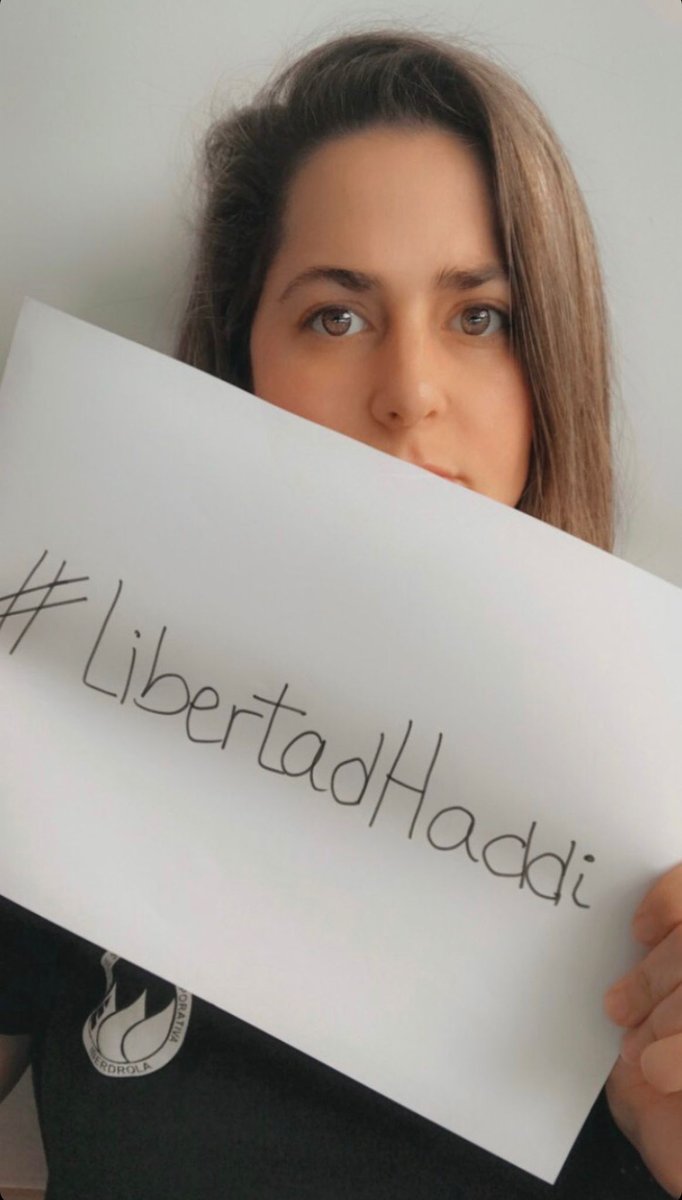 #Goyas2021 Pedimos esta noche a la cultura española del cine que denuncie la violación de los DDHH que sufren los saharauis en los territorio ocupados del #SaharaOccidental, salvemos la vida de los saharauis #libertadhaddi  #SoloSonPeces