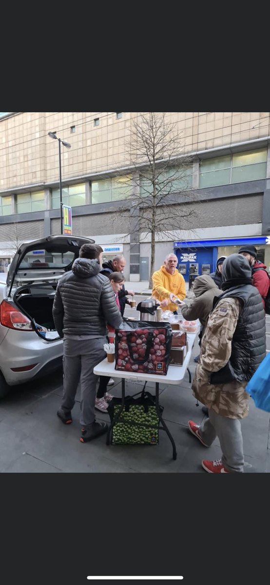 Two_Brews_'s tweet photo. Saturday team πͺπ»
#oneaimonemission
#thankyou #homeless #businesseswhogiveback β€οΈ#manchesterhomeless #homelesshelp #manchester #twobrews #mcr #community #commnuityhelp #kindness #endhomelessness #hello2021 #fundraising #localgiving #payitforward #makeadifference #follow #help https://t.co/oUrVtHyalf