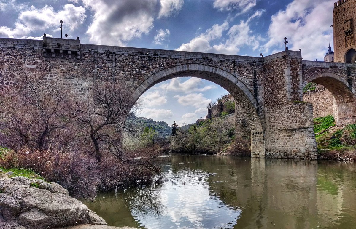 @Toledo_Olvidado Ojalá dentro de poco poder disfrutar y ver en funcionamiento el artificio de Juanelo Turriano con realidad aumentada. 
No es un sueño imposible. La startup @arkikus ya ha realizado trabajos de  #reconstrucciónvirtual digital con éxito.
Querer es poder @FJTurriano @toledoturismo