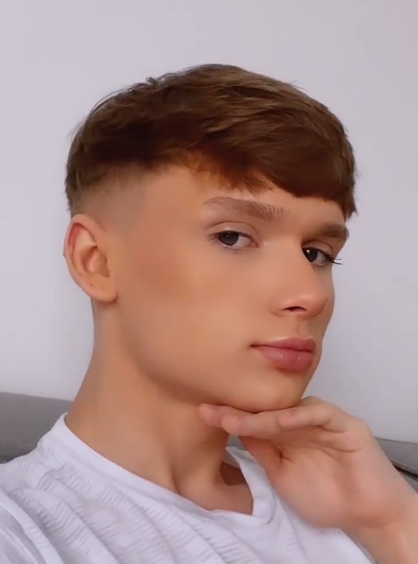 How handsome is my boyfriend tho ? https://t.co/3P1Vu3tUx6