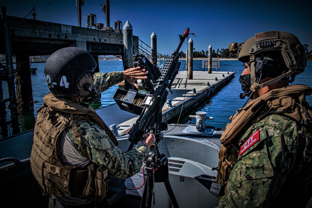 U.S. Navy tweet media