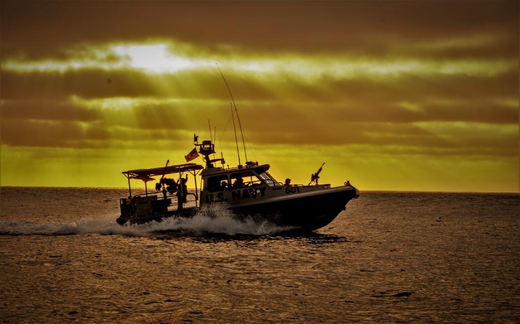 U.S. Navy tweet media