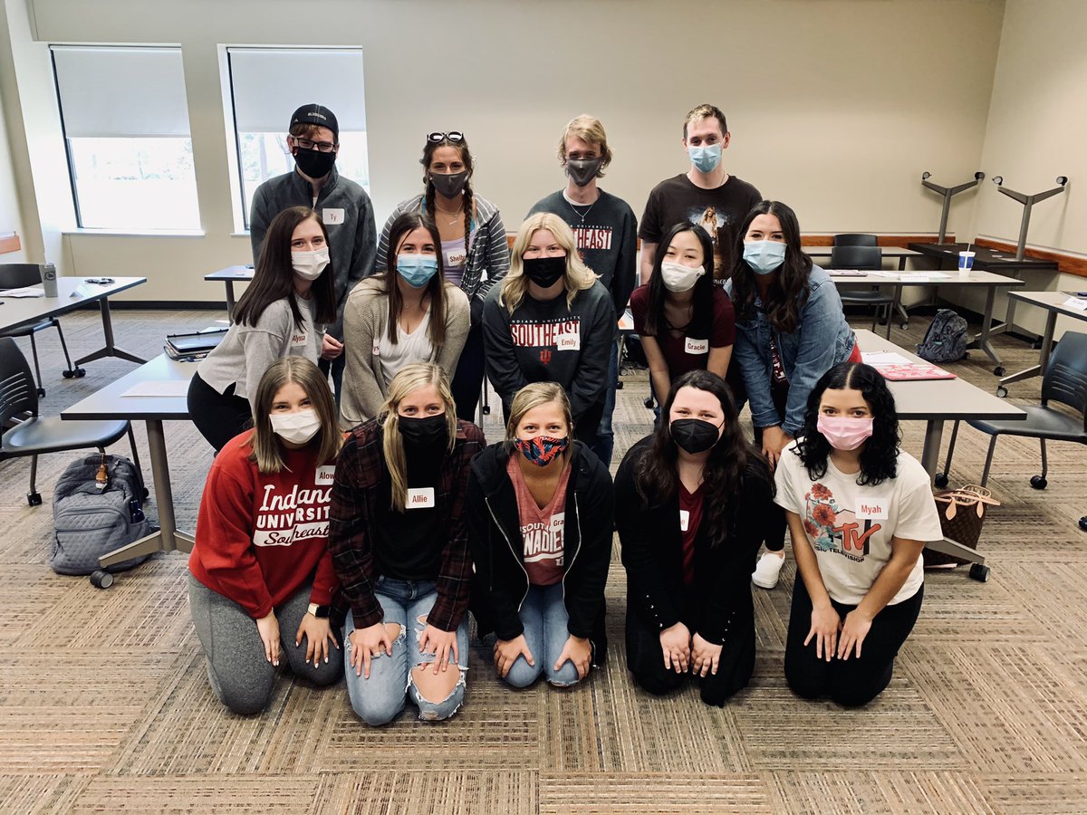 IUSorientation's tweet photo. The first Orientation Leader Training is in the books! We can’t wait to welcome our new students in the next few months. #YesToIUS #Grenadiers https://t.co/m1CXf7JtBm