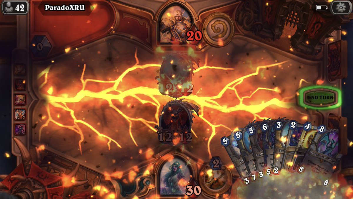 MeatiHS's tweet photo. Priest mirrors lol https://t.co/84KIK24XzX