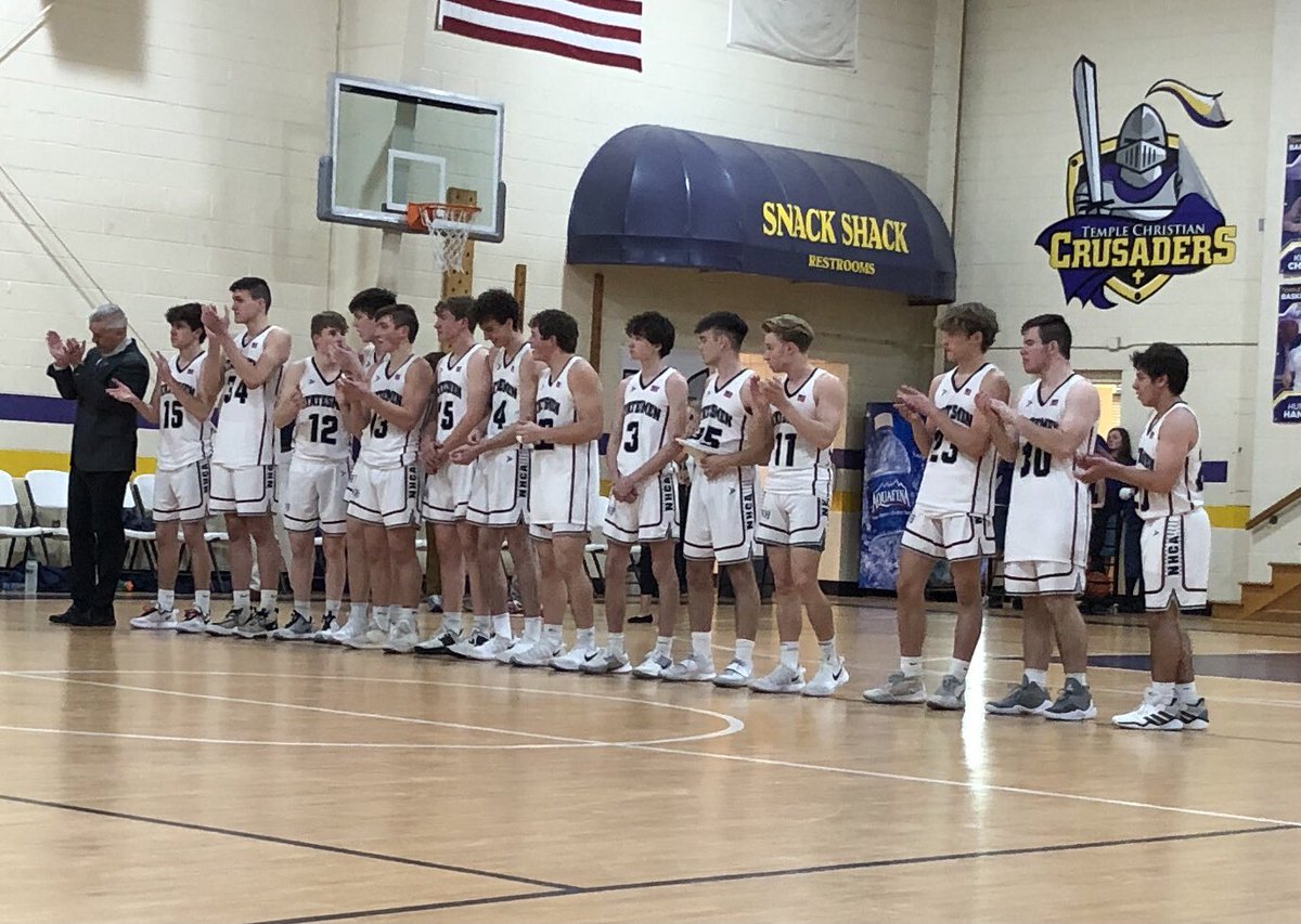 sportingpumpkin's tweet photo. Final as @NHCA_Statesmen claims another ##OCSAA title 69-56 over @CCSspartans @94CountryWKKJ https://t.co/GVdxdfomHU