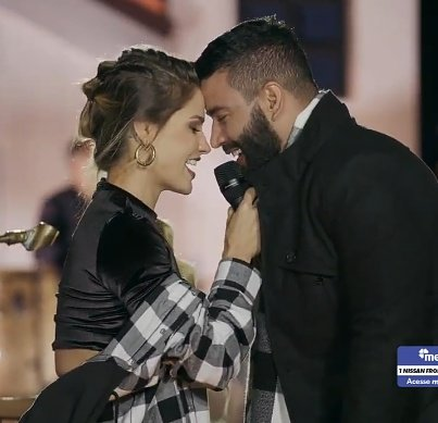 ianoficialt's tweet photo. eu aqui torcendo pra Andressa entrar na LIVE do Gusttavo Lima cantando "quer ficar comigo #ChupaEx kkkkkkkkk" https://t.co/f9xET241zn