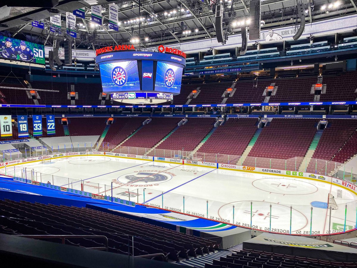 MapleLeafs's tweet photo. Warmed up and ready to go. 

#LeafsForever https://t.co/UHHFDXvC3K