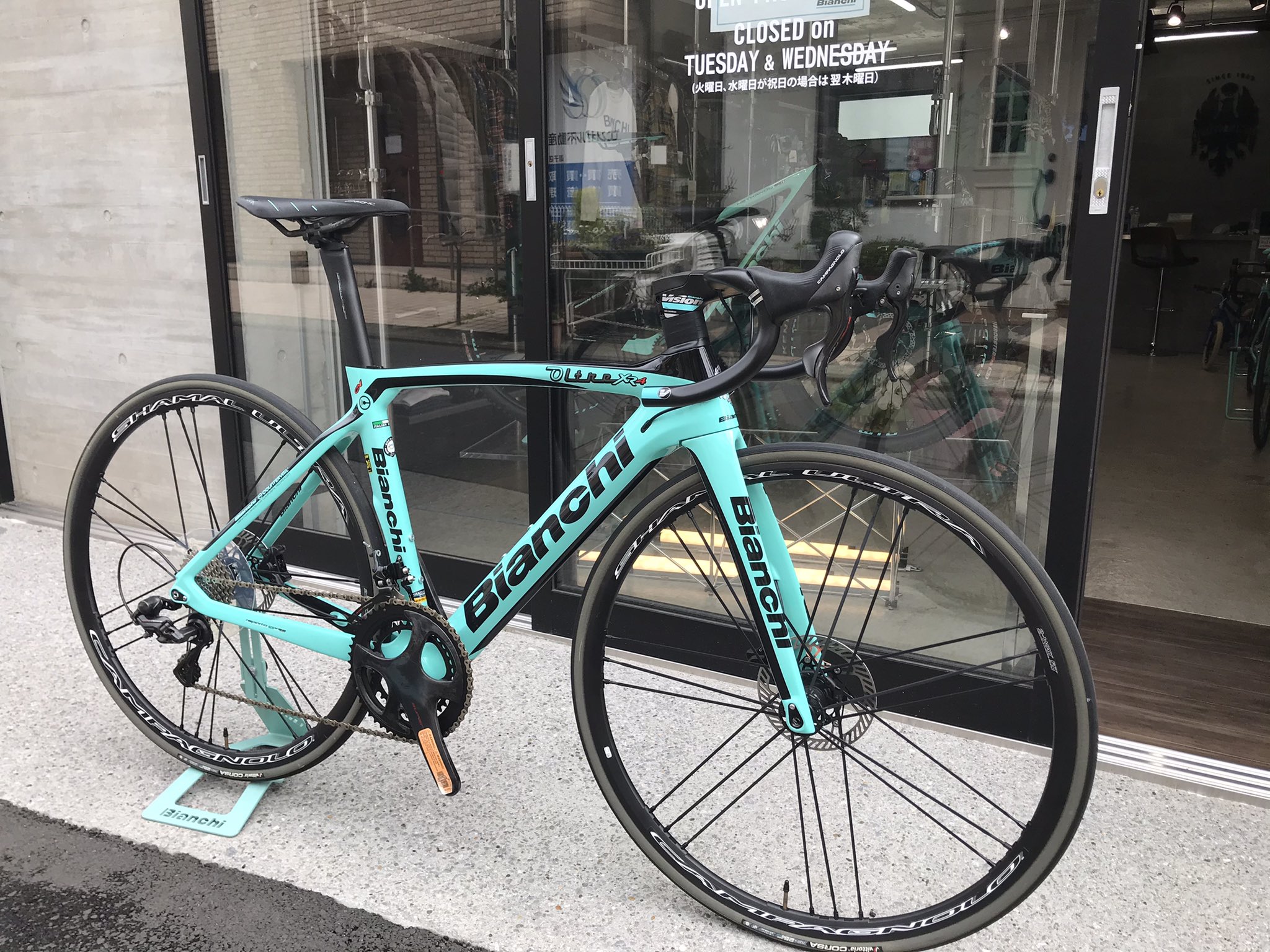 Bianchi Bike Store Zushi 逗子 伝統と革新 Oltre Xr4 ブログ更新 T Co 2kcomopf81 歴代oltreシリーズとレースでの活躍 魅力などをご案内しています Bianchi ビアンキ Oltrexr4 オルトレ ビアンキバイクストア 逗子 葉山 横須賀