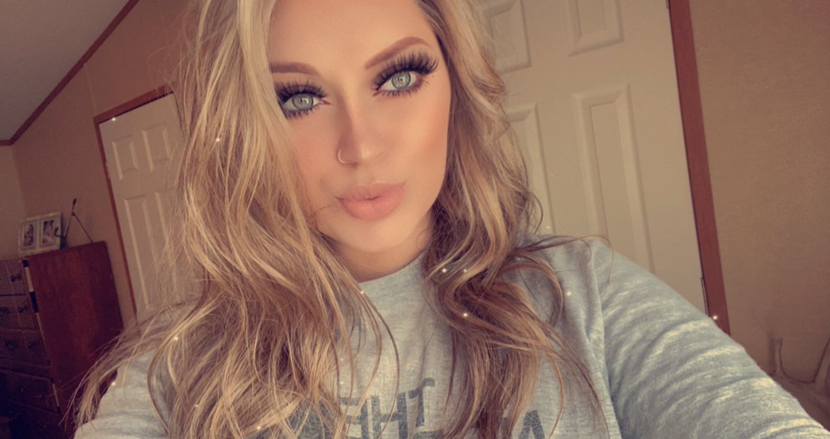 3 selfies bc I couldn’t choose one &amp; I never wear makeup anymore 🙂🤣