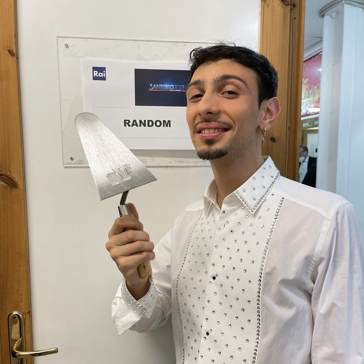 Capirete tra 70/72 ore.
#Sanrem2021 #Random #Sanremo21 #sanremo