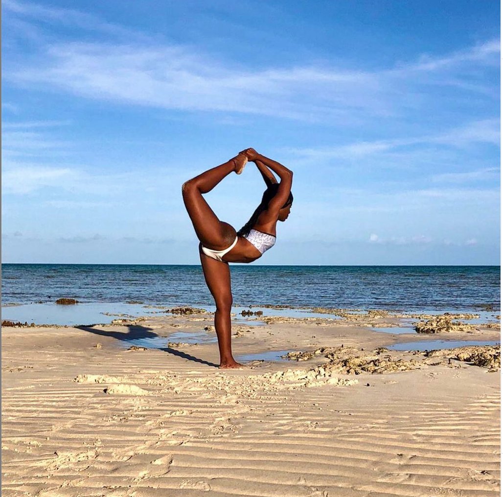 Yoga_Journal's tweet photo. "Following the rainbow bridge of my heart 🌈💚 Our heart chakra, anahata, is the bridge between the lower and upper chakras..."

🌿#YJRepost
Thank you for sharing your journey with us. Head to @bahamahoopyogi for full post! https://t.co/3zpn7AXGKp