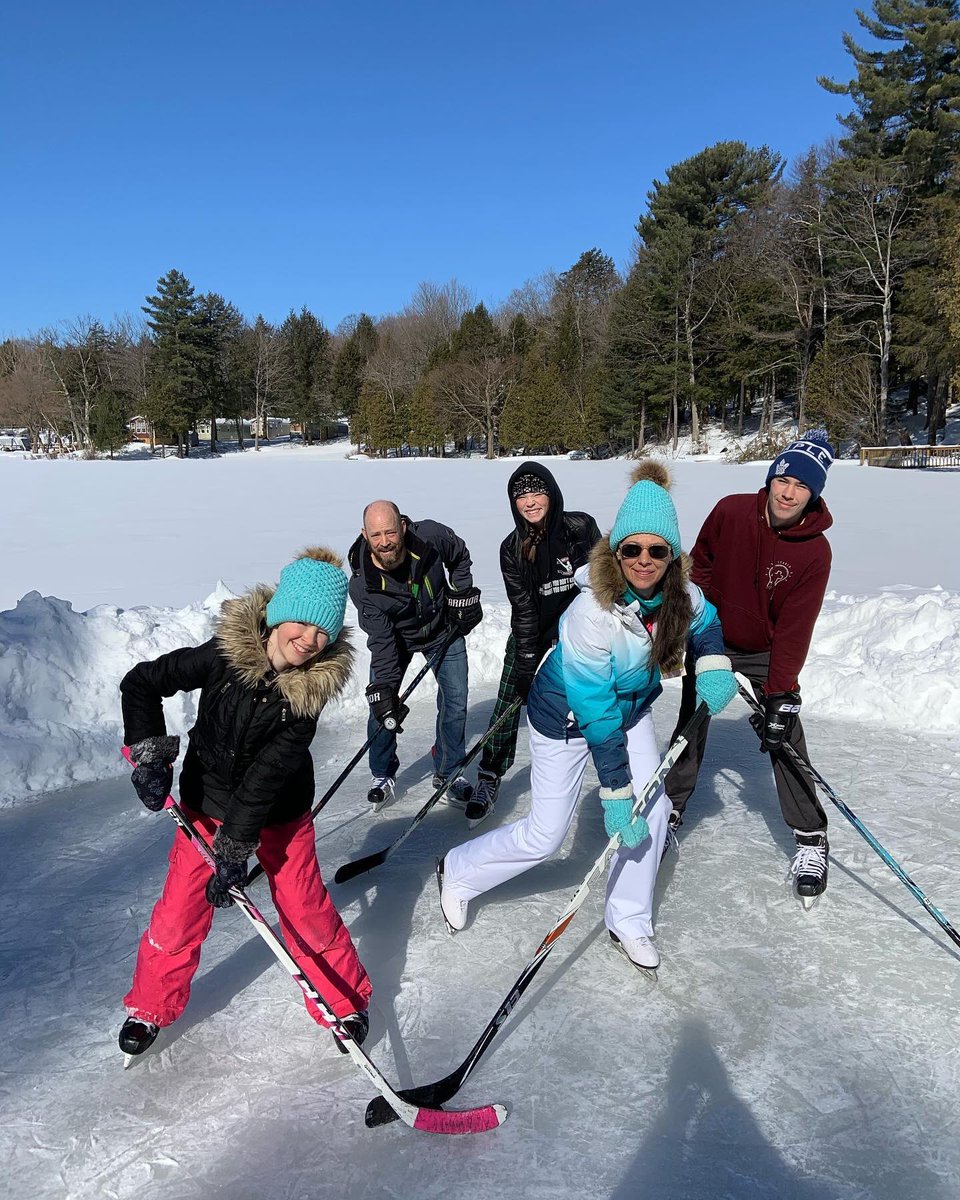 kdaide's tweet image. Family time on the cottage rink. #waltersrink #Muskoka