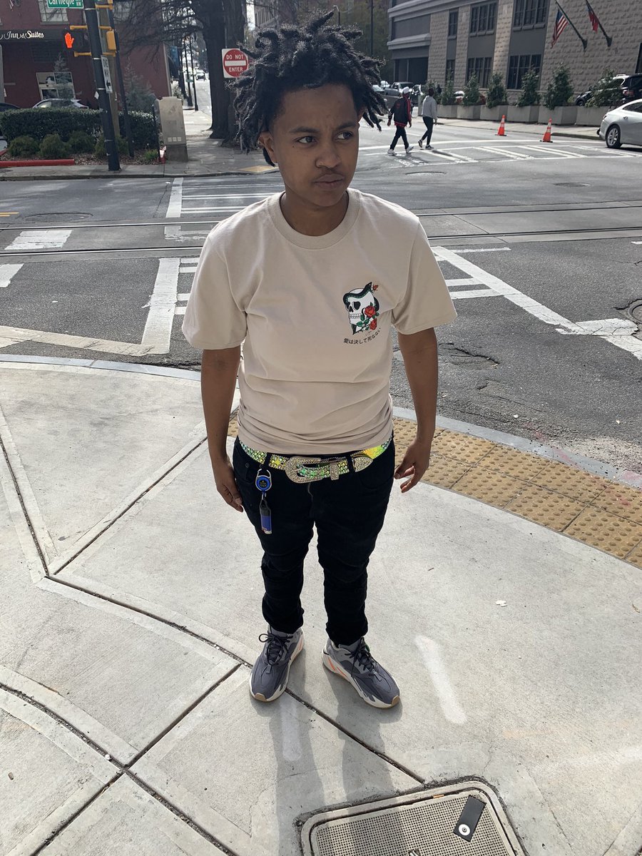 DrankGod4400's tweet image. Livin 🖤 #LLmoon 🌙 #LLmatt