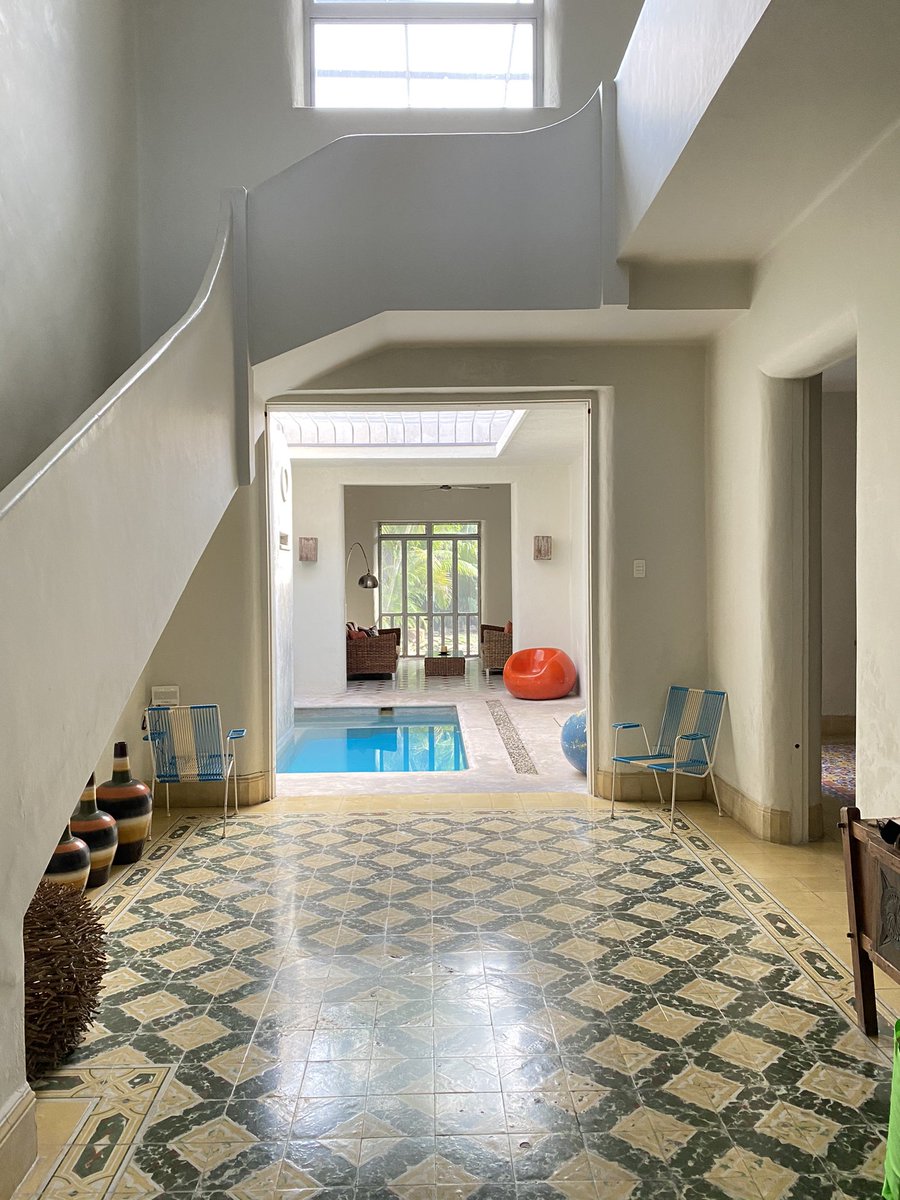 FlyerLearnin's tweet image. No reason to come back to Foreign