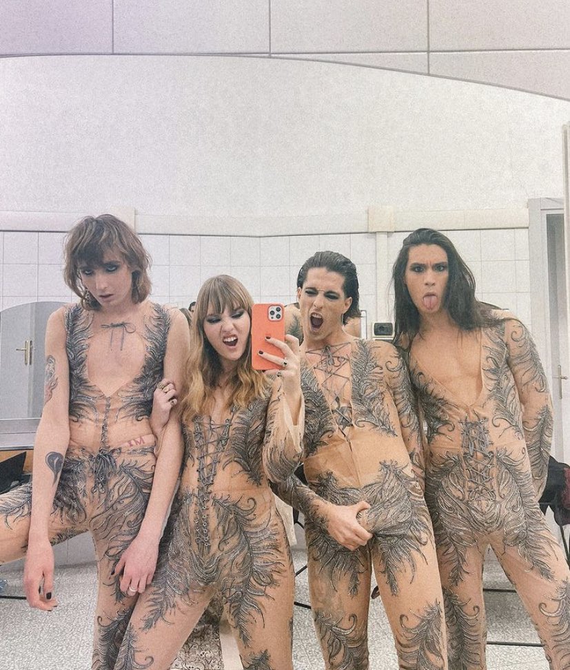 QUESTI DEVONO ANDARE ALL'EUROVISION E FACCIAMO DAVVERO IL CASINO #Sanremo2021