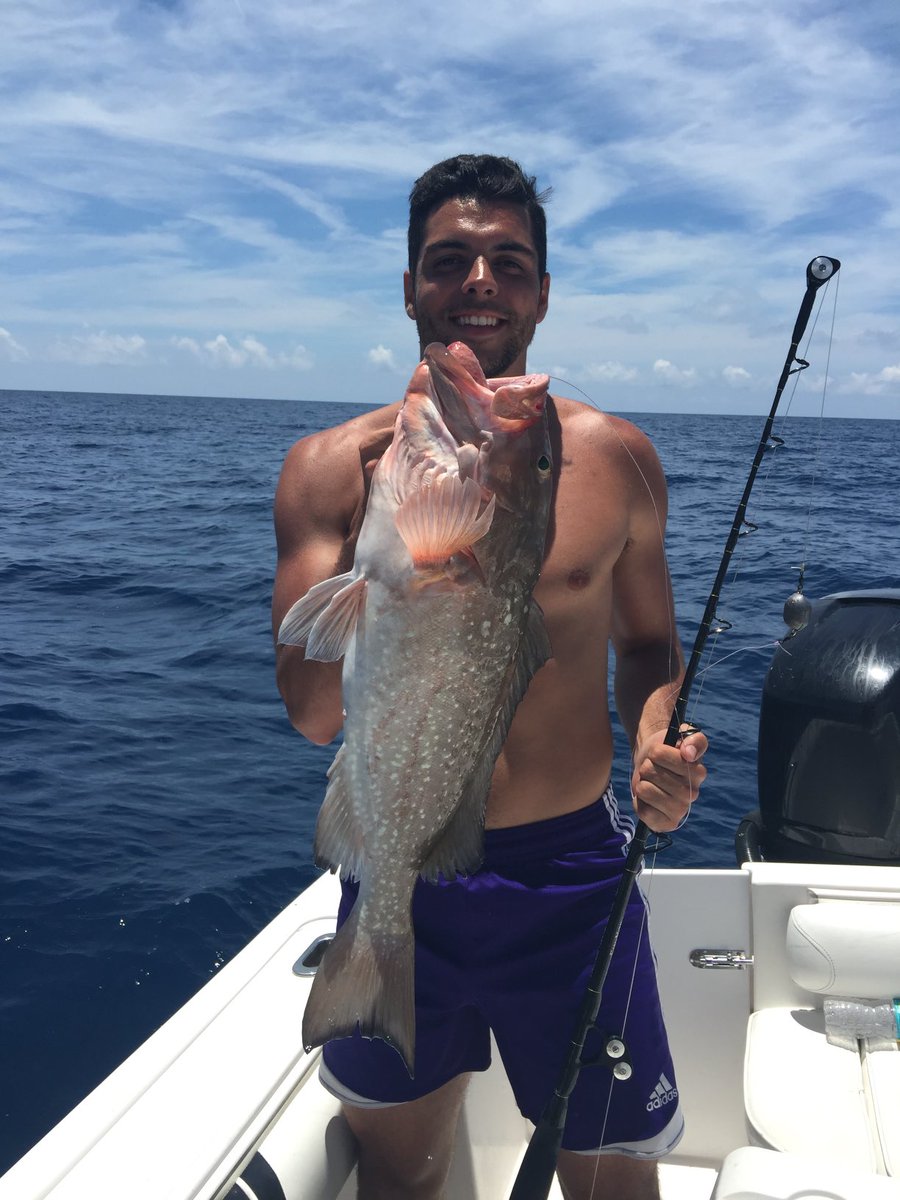 BluewaterBent's tweet photo. Red Grouper bite is on! #BluewaterBent #firetruck #CaptainRodney https://t.co/j3UxAgNUZy