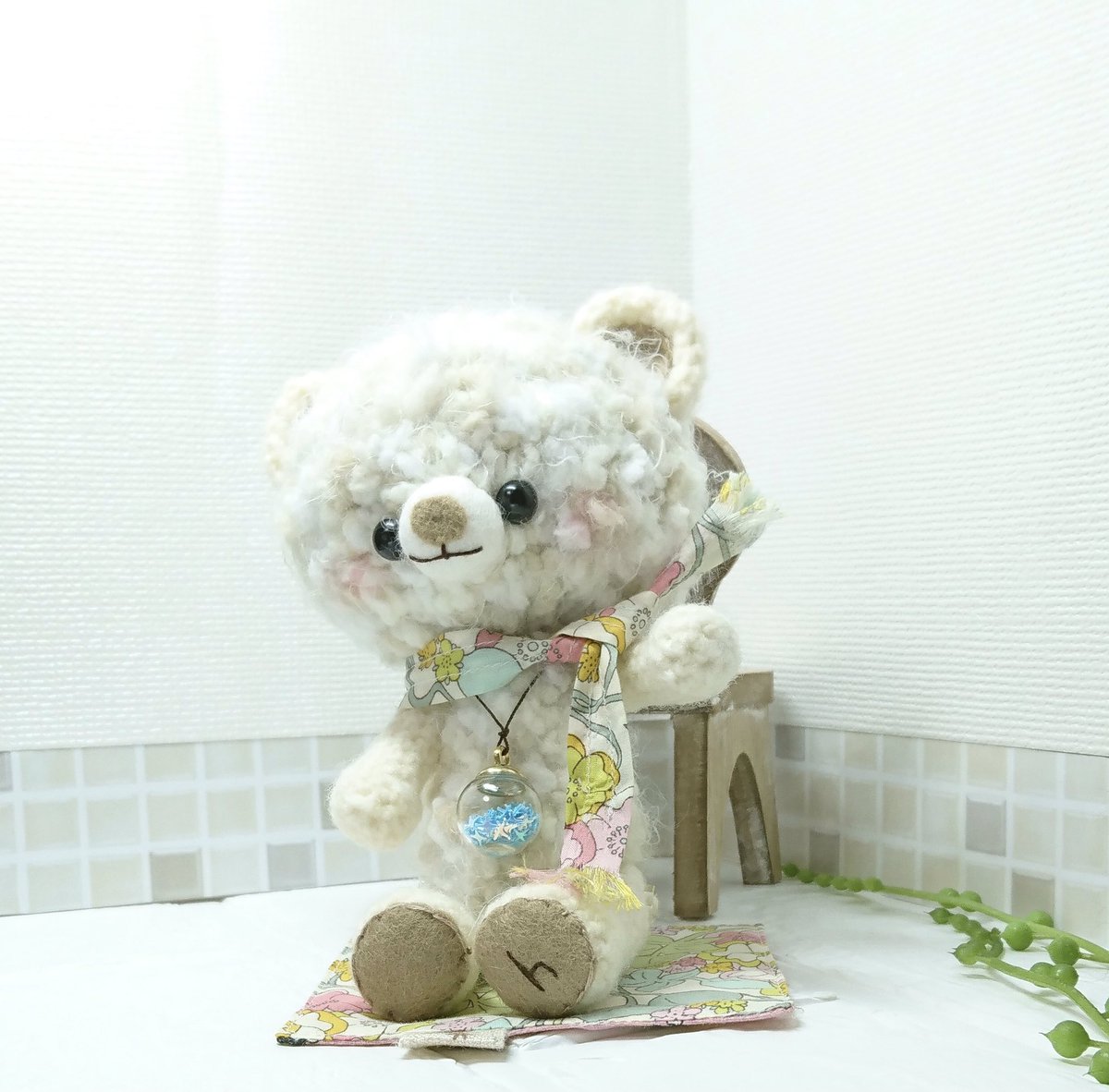 time_hana's tweet photo. minneとcreemaにて出品中です！

写真の撮り方、研究しました！
携帯からだと、これ��限界…

#あみぐるみ　#あみっこ　#あみぐるみ作家
#編みぐるみ　#くま　#あみぐるみくま　#ぬいぐるみ　#ベア　#ハンドメイド　#ハンドメイド雑貨 https://t.co/EuQWtSGysf