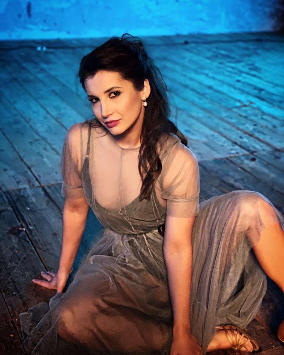 •••𝑆𝑖𝑚𝑝𝑙𝑦 𝑑𝑟𝑒𝑎𝑚𝑖𝑛𝑔••• 

<a href="/WiltonMusicHall/">Wilton's Music Hall</a>   

#theatreland #theatrearts #theatredance