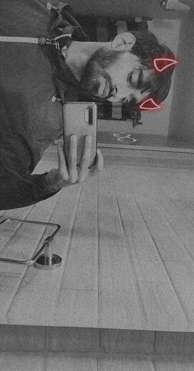 ufwani's tweet photo. Pain makes people change 🥀 https://t.co/JwPf91QEGZ