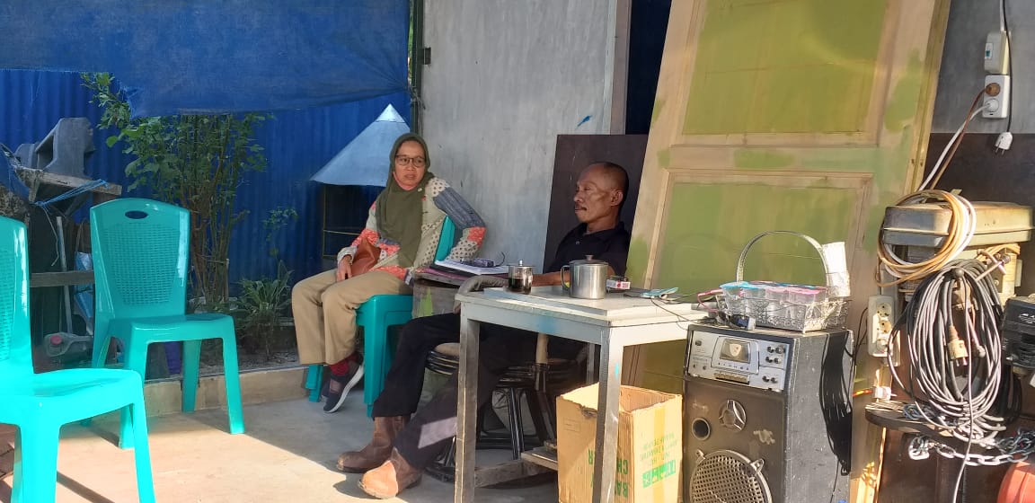 Konsultasi bersama Ketua Koperasi Mitra Tiga Serangkai mengenaiperkembangan usaha dan keanggotaan 
#penyuluhkoperasi 
#ppklkemenkopri 
#ppklsulteng